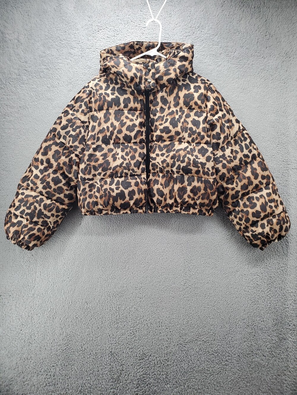Almost Famous Cropped Leopard Print Puffer Jacket Womens 2X